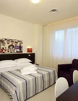 Noha Suite Hotel Riccione 3*,